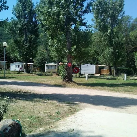 Mobil 3 Pour 6 Personnes Avec Salon De Jardin - Api-1-52-957 *